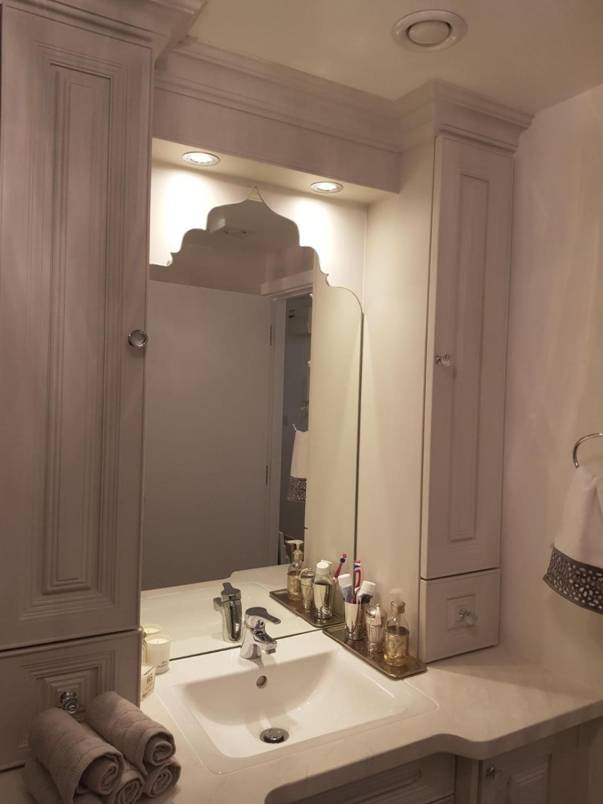 Beautiful Located In West Kensington Fulham Chelsea * Londra